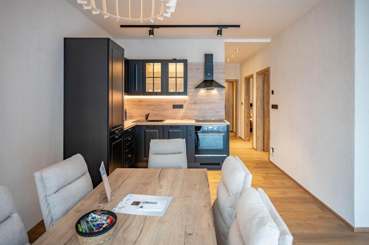 Residence Klazary U Zumberka - Terasove Apartmany Kamenna Exterior foto